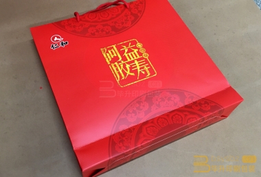 仁和阿膠益壽口服液手提袋印刷的非常好，得到客戶的好評(píng)